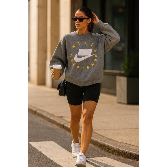 Nike Sportswear Gray Oversized Logo Sweatshirt Women's Crewneck Pullover XS - Picture 2 of 10